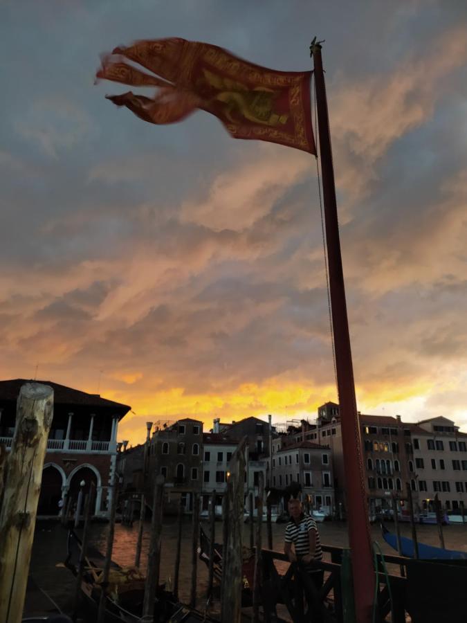 B&B Ca Del Poeta 威尼斯 外观 照片